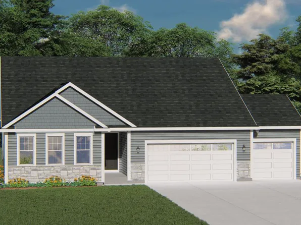 W190N15781 Maple Fields CIRCLE, Jackson, WI 53037