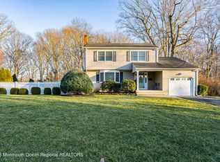 823 Lincoln St, Red Bank, NJ 07701