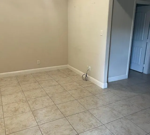 1001 Terra Pl — Photo 3
