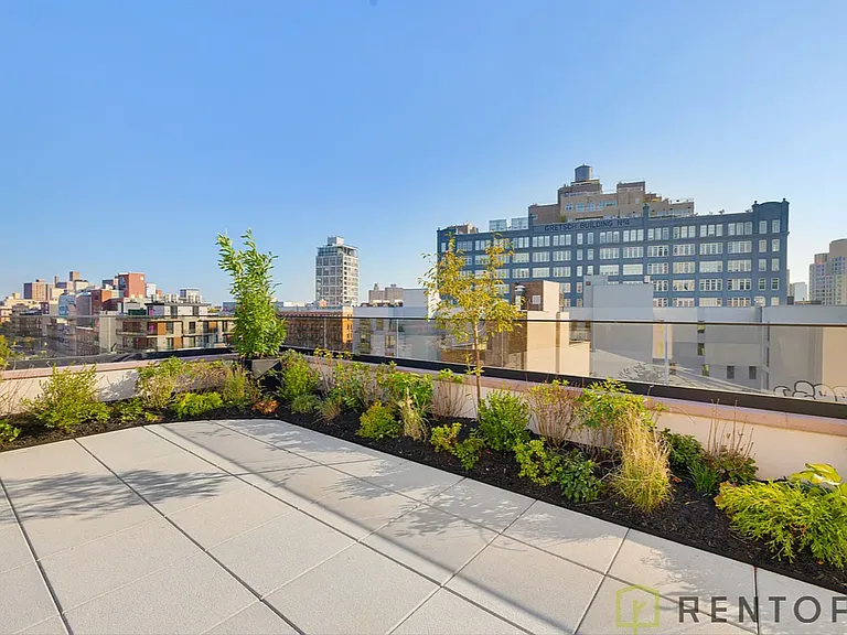 57 S 6th St #5C — Photo 6