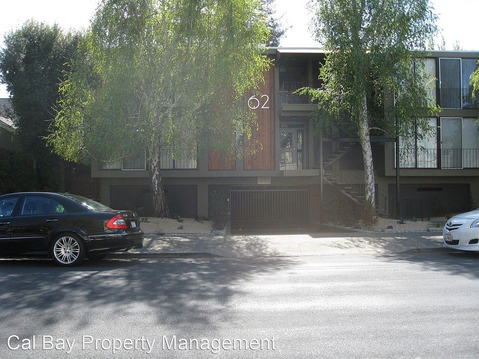 2nd image of 62 Duane St APT 203