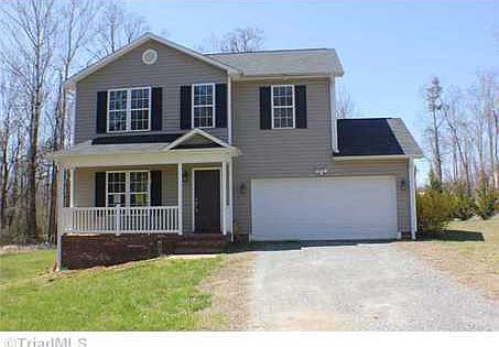 2nd image of 2937 Maggie Way
