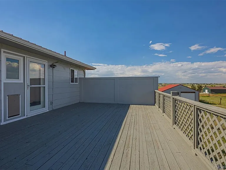 4355 Black Water Ct — Photo 18