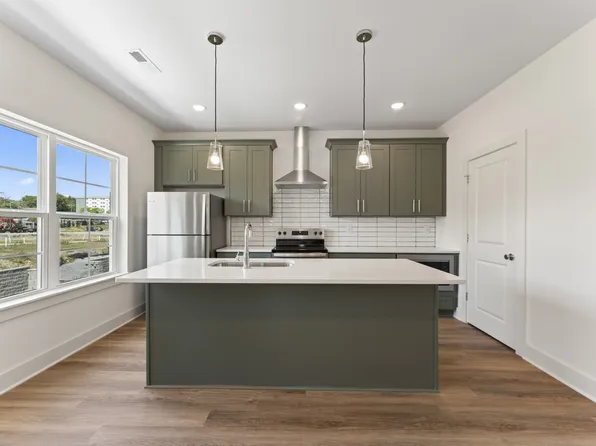 700 N Dupont Ave #229, Madison, TN 37115