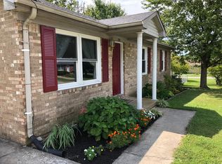 705 Barefoot Dr, Wilmore, KY 40390