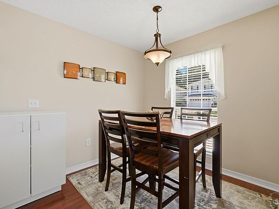 5th image of 6367 Cottage Woods Dr