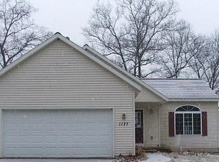 1177 Copper Creek Dr, Muskegon, MI 49442