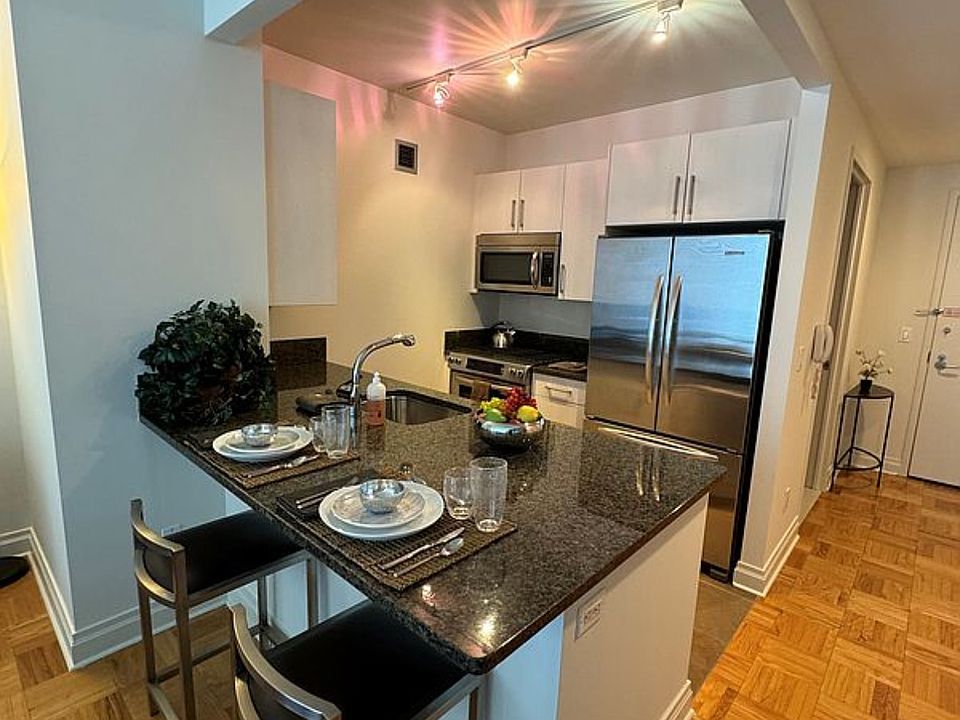 1st image of 1510 Lexington Ave APT 12N