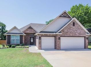 4907 W Oakcrest Rd, Stillwater, OK 74075