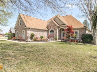 302 Sangable Ct, Warner Robins, GA 31088