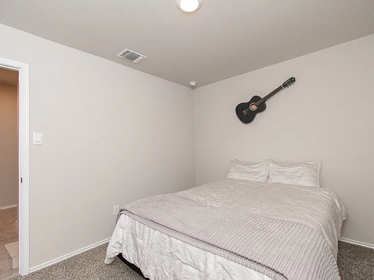 1309 Prairie Clover Rd — Photo 13