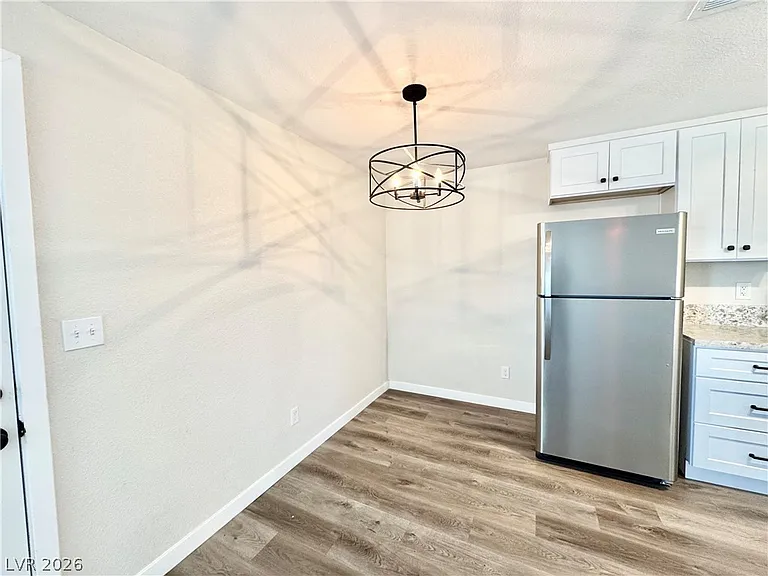 2081 S Dandelion St #3 — Photo 4