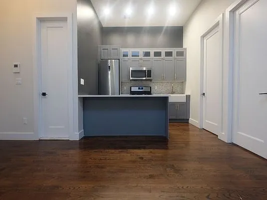 Rented by Zumper Inc | media 28