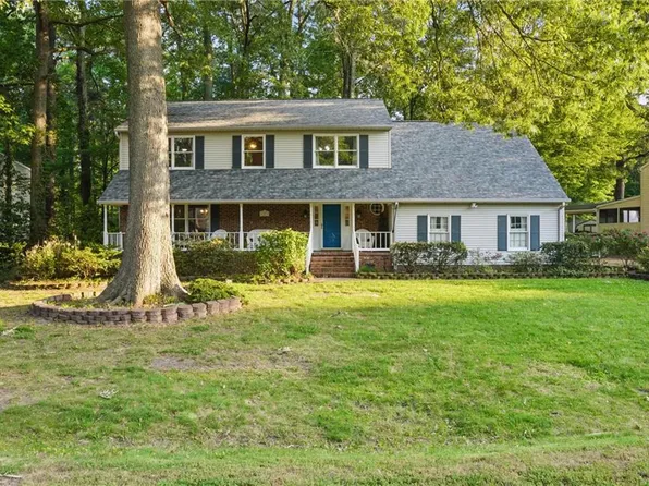 121 Bailey Dr, Yorktown, VA 23692