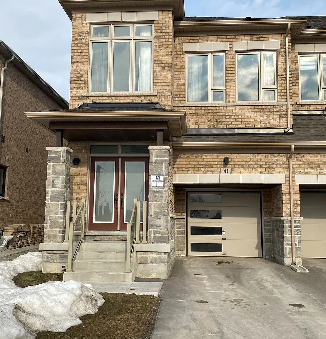 4 bed, $3,750 — Photo 1