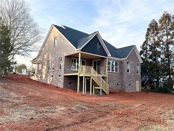 2nd image of 100 Garden Gate Dr