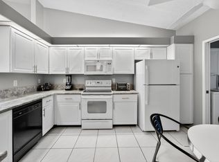 Huntington Poinnte, Delray Beach, FL 33484