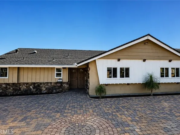 9243 Cayuga Ave, Sun Valley, CA 91352