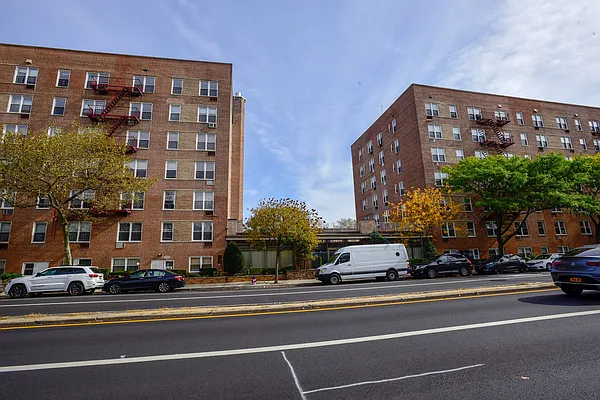 Sold by Reliable Sell & Buy Realty Inc | media 12