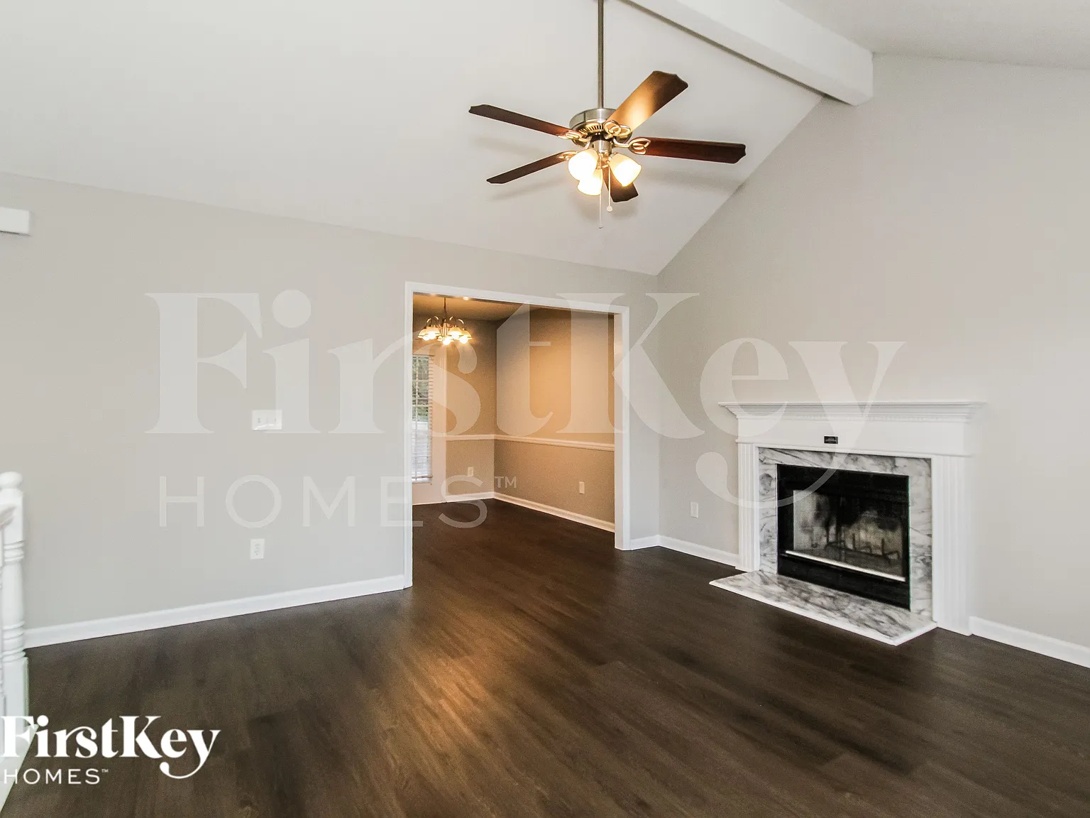 3 bed, 2.0 bath, 1486 sqft, $1,640 — Photo 3