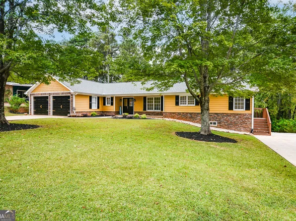 2460 Due West Cir NW, Kennesaw, GA 30152