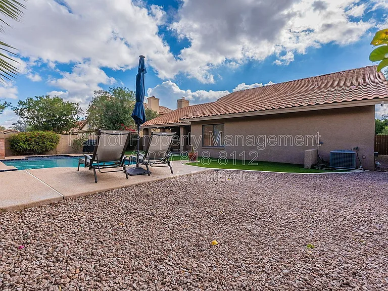 9910 E Sutton Dr — Photo 41