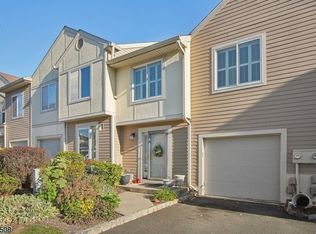 1104 Park Pl, Springfield, NJ 07081
