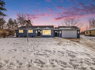 1798 Whitmore Ave NW, Grand Rapids, MI 49534