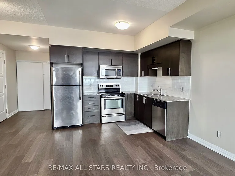 9500 Markham Rd #1607 — Photo 4