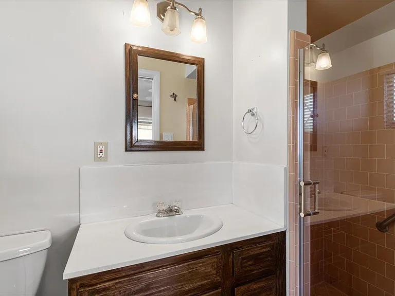 4320 E Clarendon Ave — Photo 21