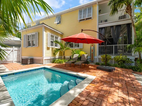 247 Golf Club Dr, Key West, FL 33040