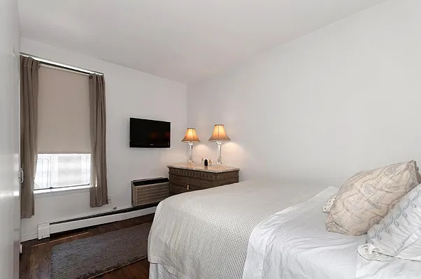 Rented by Engel & Völkers New York City | media 29