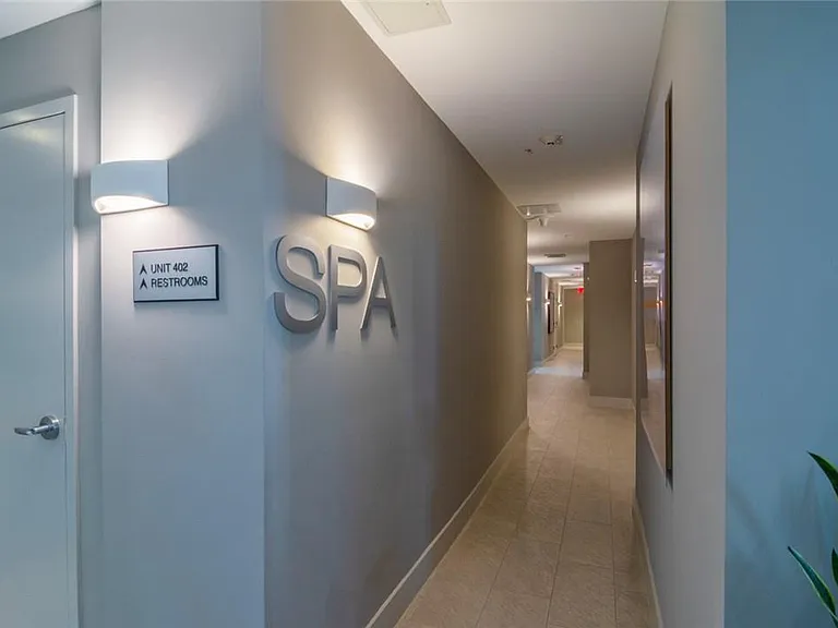 1180 N Federal Hwy #1103 — Photo 58