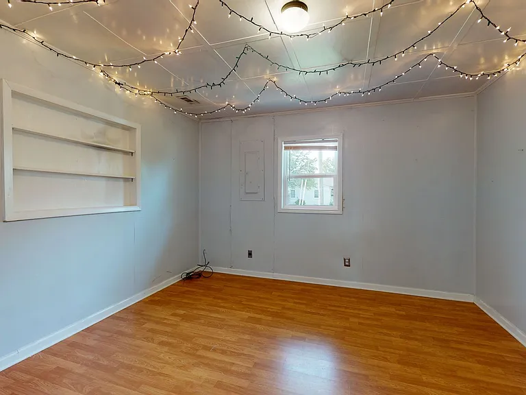 108 Hawkins Creek Ln — Photo 30