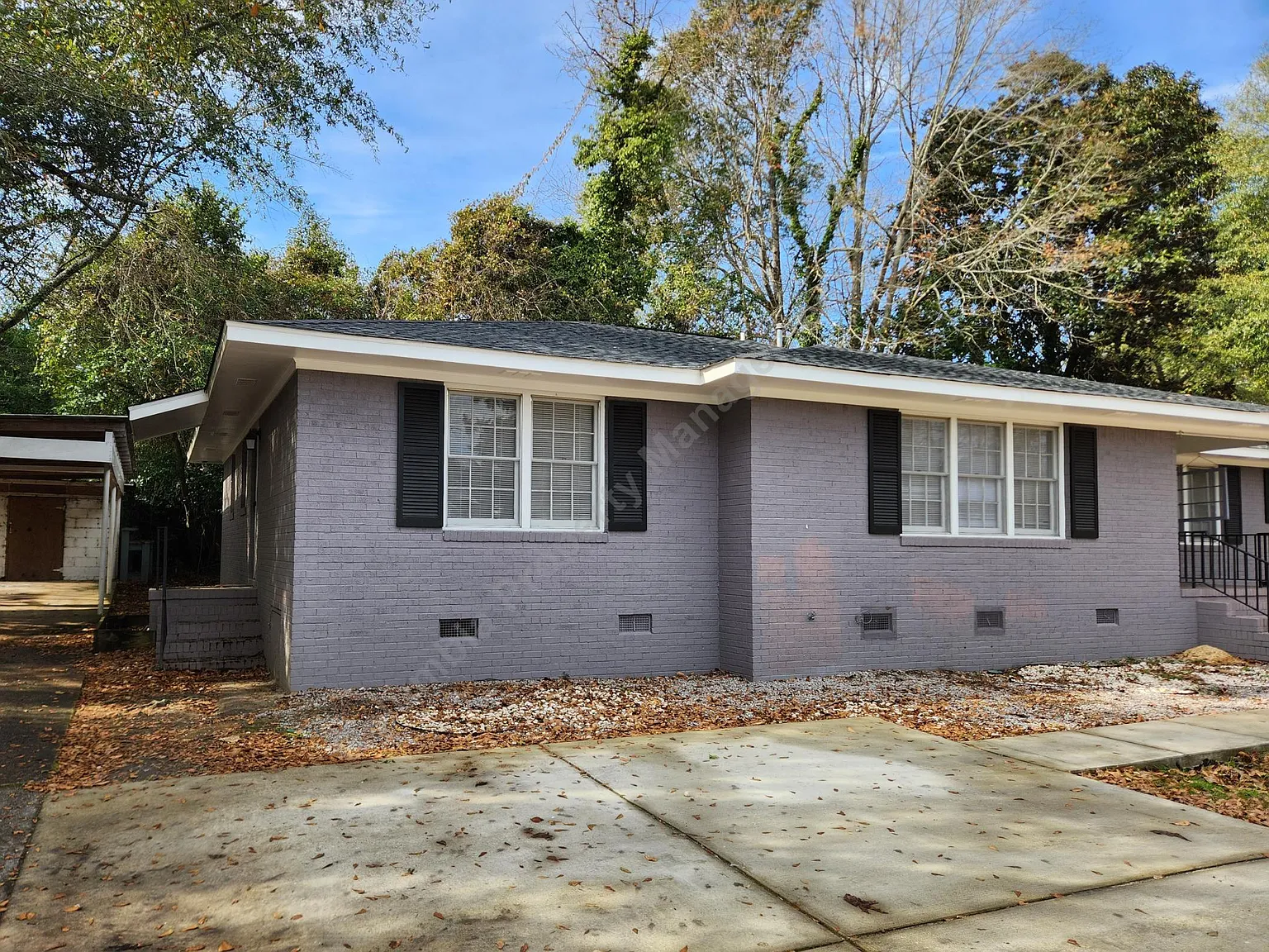 3 bed, 1300 sqft, $1,795 — Photo 2