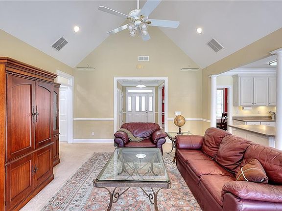 5th image of 452 Mount Vernon Rd