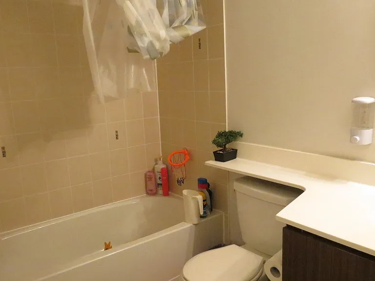 2480 Post Rd #7 — Photo 14