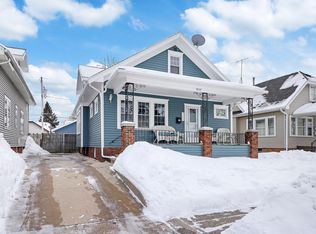 3007 Bate St, Racine, WI 53403
