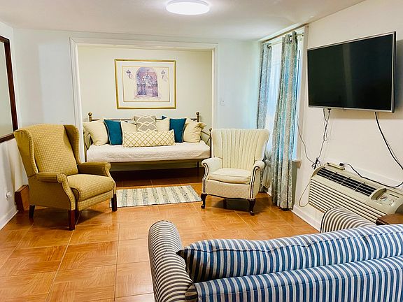 3rd image of 8735 Apricot St #2