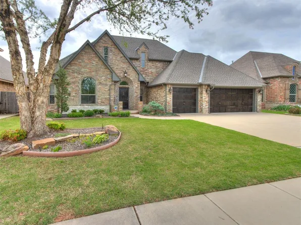 19720 Meadow Bend Ave, Edmond, OK 73012