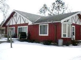 2257 Royal Ln, Hale, MI 48739