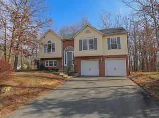 9615 Gunston Hall Rd, Fredericksburg, VA 22408