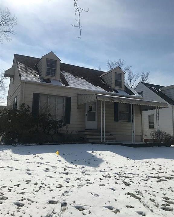 2nd image of 20616 Hansen Rd