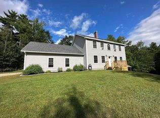18 Luksza Ln, Hebron, ME 04238