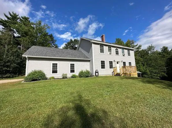 18 Luksza Lane, Hebron, ME 04238