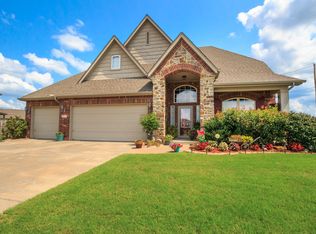 8517 S Fir Ave, Broken Arrow, OK 74011