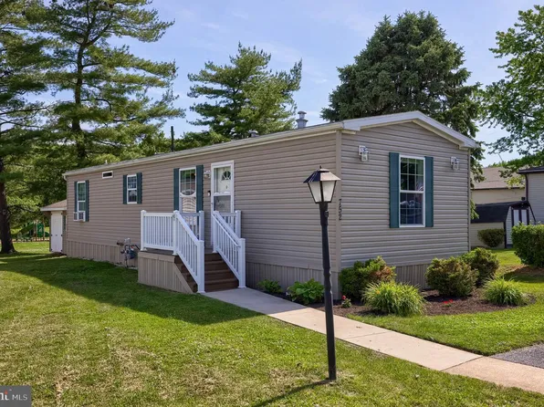 752 Sherry Ln, Lancaster, PA 17601