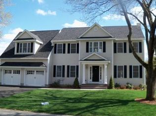 30 Redwing Rd, Wellesley, MA 02481