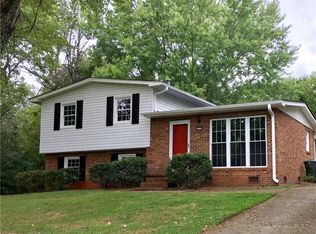 5710 Greenview Dr, Greensboro, NC 27409