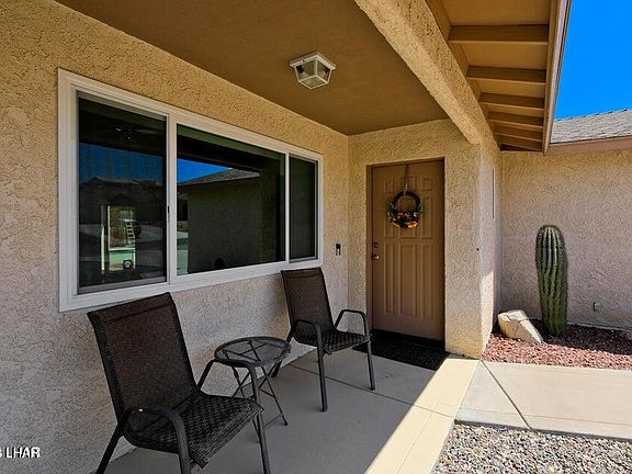3rd image of 2405 Barranca Dr